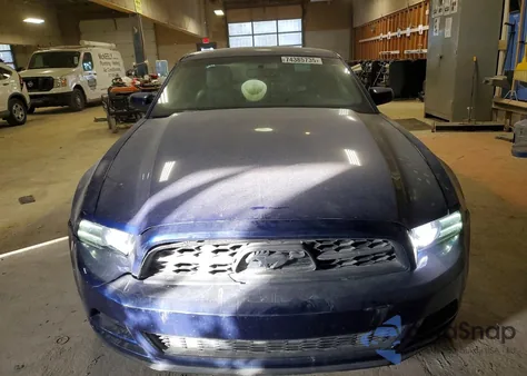 2013 Ford Mustang z USA, uszkodzony, nr VIN 1ZVBP8AM1D5249286